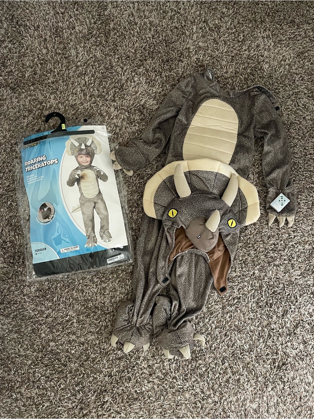 3T-4T Roaring Triceratops Costume